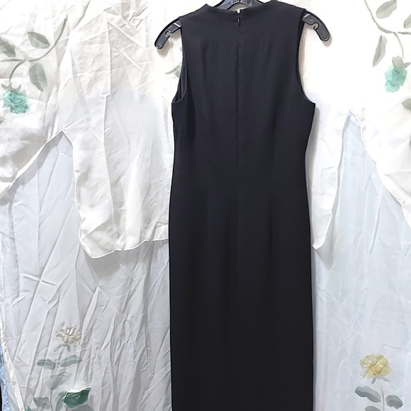 LIZ CLAIBORNE DRESSES BLK SLVLSS EVENING GOWN SZ 6 LIZ CLAIBORNE DRESSES BLK SLVLSS EVENING GOWN SZ 6
